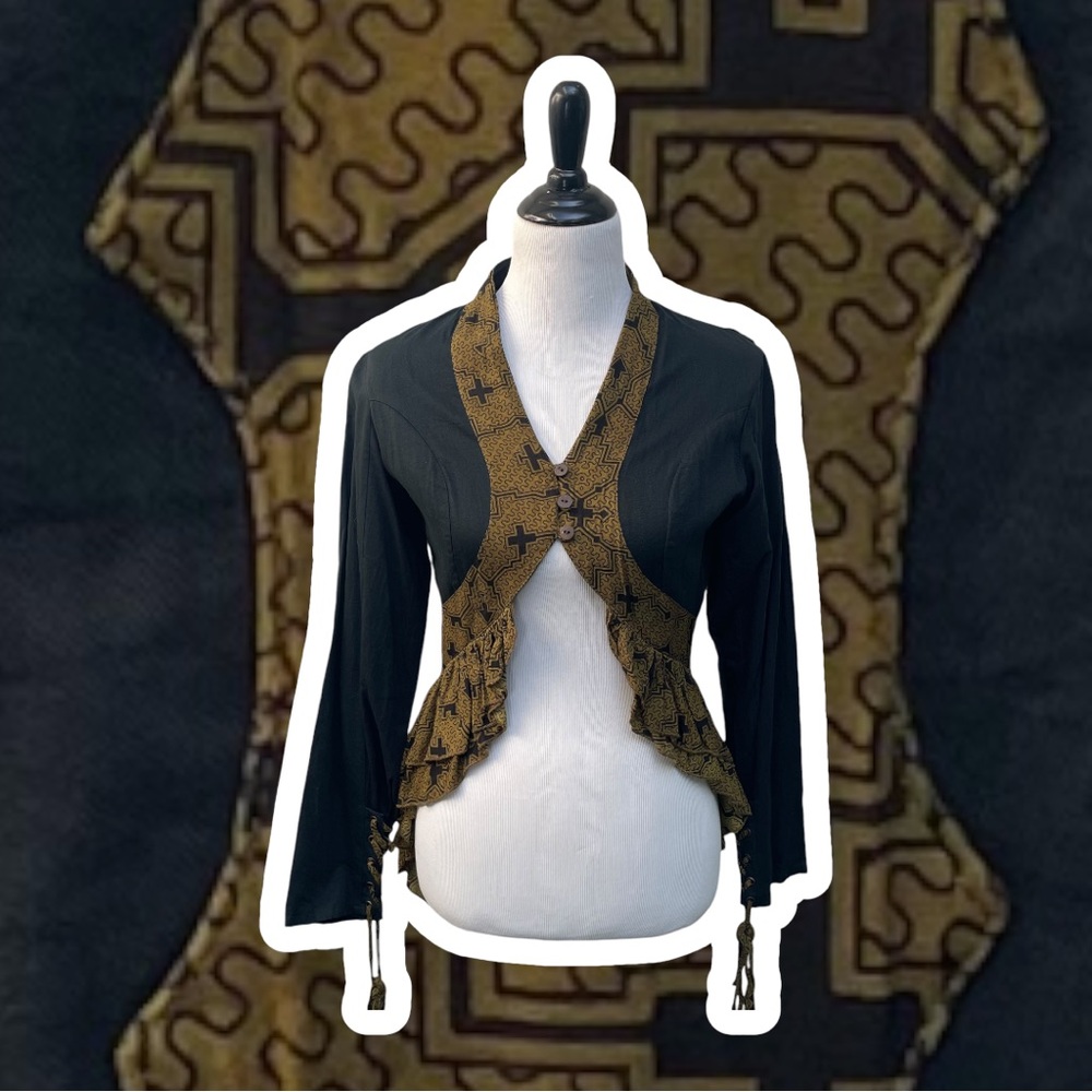 Shipibo Pattern Black cropped ruffle jacket